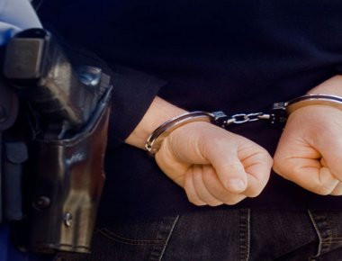 Θεσσαλονίκη: Συνελήφθησαν πατέρας και κόρη για διακίνηση ηρωίνης
